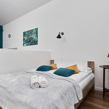 Dominikanska Old Town Studio W Kamienicy By Noclegi Renters Vratislav Exteriér fotografie